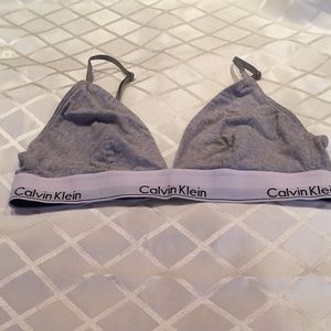 Large Calvin Klein triangle wire free bra